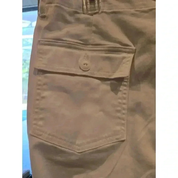 Adriano Goldschmied Women's White Capri Pants M Patch Pocket Casual - Picture 10 of 15